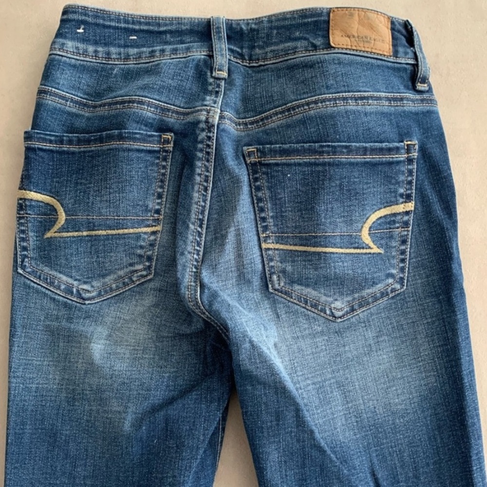 AEO jeans!